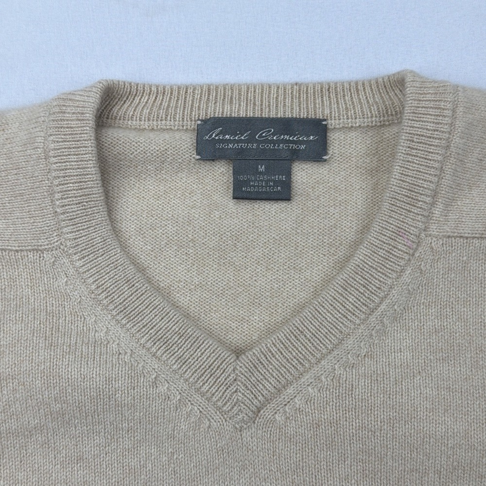 Daniel Cremieux Sweater Mens M Tan V-Neck Pullover Cashmere Classic Tight-Knit - Picture 2 of 10